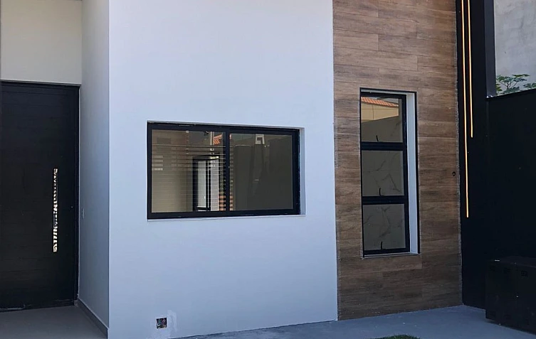 Casa em Araçariguama